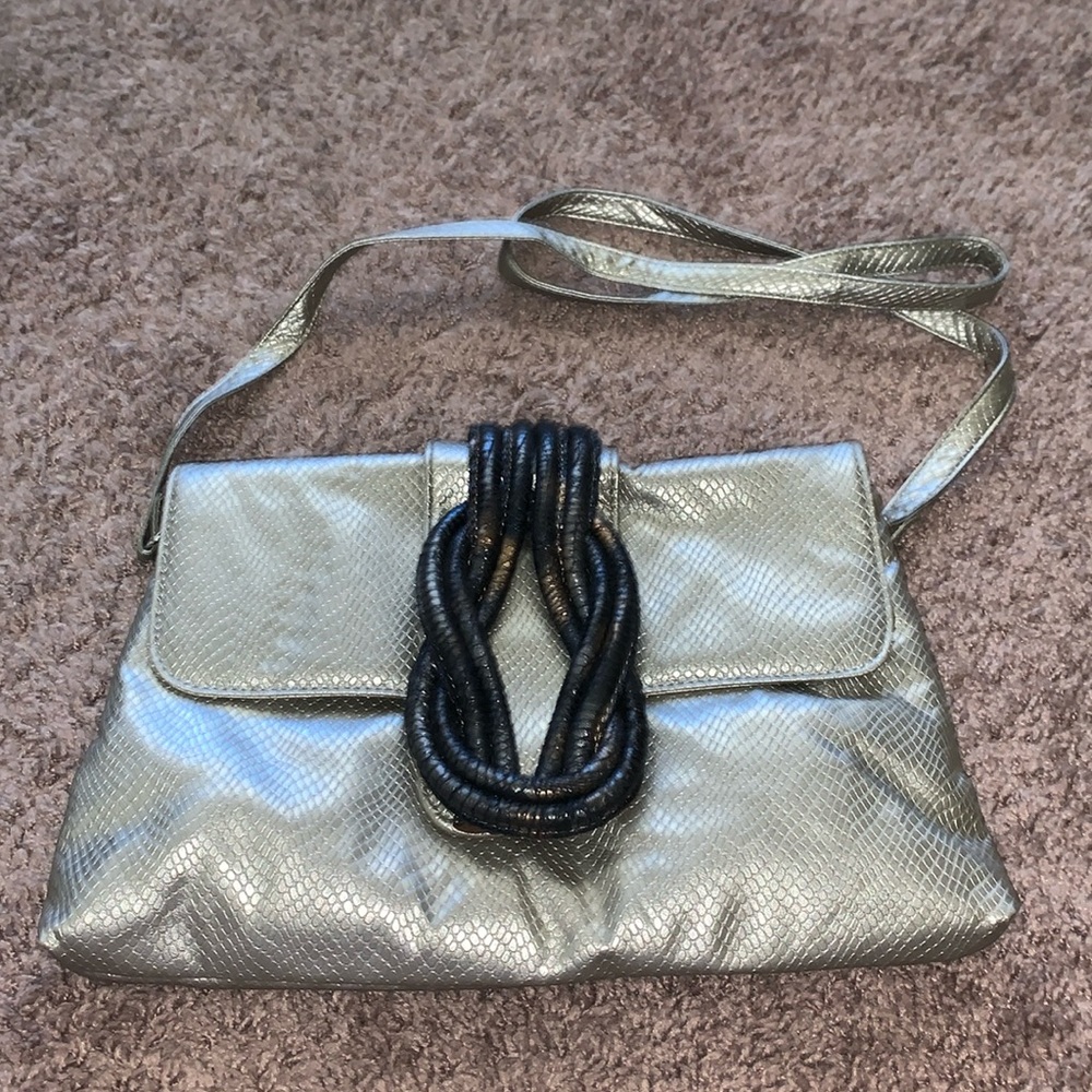 GOLD SHOULDER PURSE